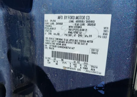 2005 Ford F-150 Xlt z USA, uszkodzony, nr VIN 1FTRW12W85KB74147